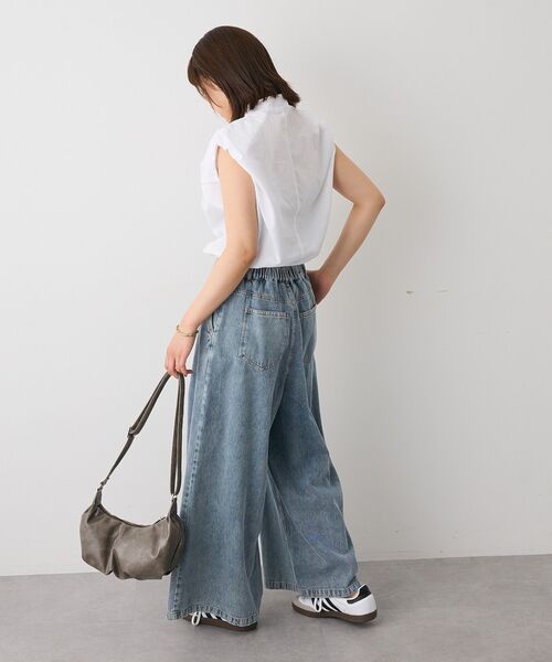 CRAFT STANDARD BOUTIQUE(クラフトスタンダードブティック)の「デニムタックパンツ(デニムパンツ・レディース・ライトインディゴブルー/ダークインディゴブルー・L/M)」の10枚目の写真