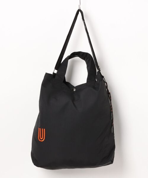 UNIVERSAL OVERALL(ユニバーサルオーバーオール)の「【UNIVERSAL OVERALL】UO シワナイロン 2WAYショルダー UVO-200(ショルダーバッグ・レディース・ブラック/チャコールグレー/ブルー/グレー/オリーブ/オレンジ/アイボリー・FREE)」の2枚目の写真