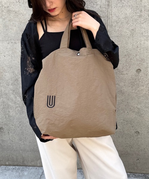 UNIVERSAL OVERALL(ユニバーサルオーバーオール)の「【UNIVERSAL OVERALL】UO シワナイロン 2WAYショルダー UVO-200(ショルダーバッグ・レディース・ブラック/チャコールグレー/ブルー/グレー/オリーブ/オレンジ/アイボリー・FREE)」の12枚目の写真
