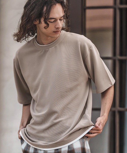 CAMBIO(カンビオ)の「mt9660-フェイクレイヤードTシャツ(Tシャツ/カットソー・メンズ・グレイッシュベージュ/ホワイト/ブラック・M/L/XL)」の10枚目の写真