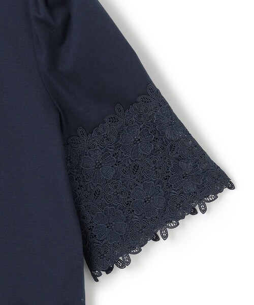TOCCA（トッカ）の「FLOWER PATTERN LACE トップス（Tシャツ/カットソー・レディース・アイボリー系/ネイビー系・SMALL/MEDIUM）」の10枚目の写真