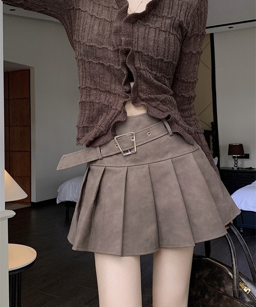 Lace Ladies(レースレディース)の「レザー調 ベルト付き ボックス プリーツ ミニ スカート(スカート・レディース・グレー/ブラウン/ブラック・S/M/L/XL)」の16枚目の写真