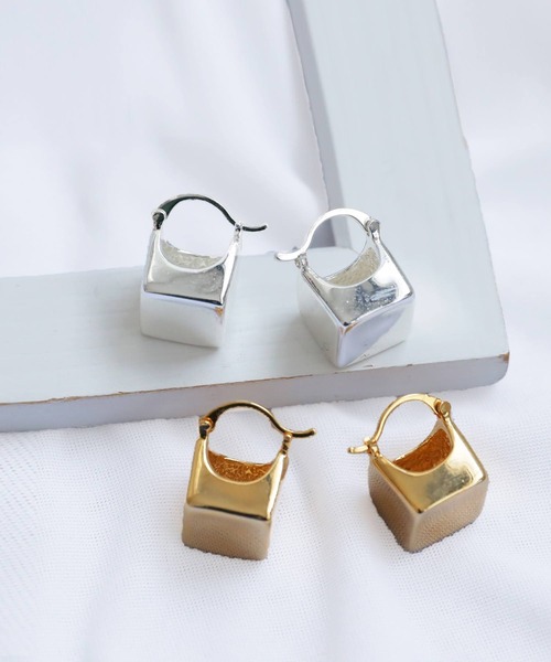 antiqua（アンティカ）の「ブロックピアス（ピアス（両耳用）・レディース・ゴールド/シルバー・フリー）」の11枚目の写真