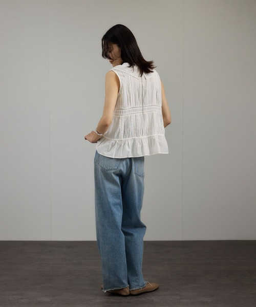 SALON adam et rope'（サロン アダム エ ロペ）の「【WEB限定】フロントリボンフリルタンク / フリルジレ（シャツ/ブラウス・レディース・オフホワイト/ブラック/ブラウン系その他2・FREE）」の10枚目の写真