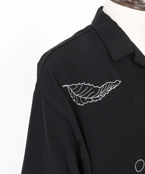 ブラウス シャツ ADAMPATEK/mad embroidery short sleeve shirt/刺繍入りドレープ半袖シャツ(AP251502 ADAMPATEK/mad embroidery short sleeve shirt/刺繍入りドレープ