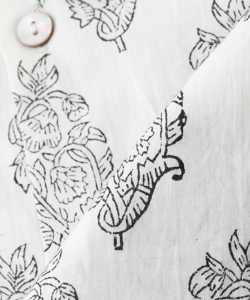 Couture d'adam（クチュールドアダム）の「COUTURE D’ADAM (クチュール ド アダム) Block Print Summerwear シャツ（シャツ/ブラウス・メンズ・チャコールグレー/ホワイト×ホワイト/イエロー系その他/ホワイト系その他/マスタード・40/42）」の8枚目の写真