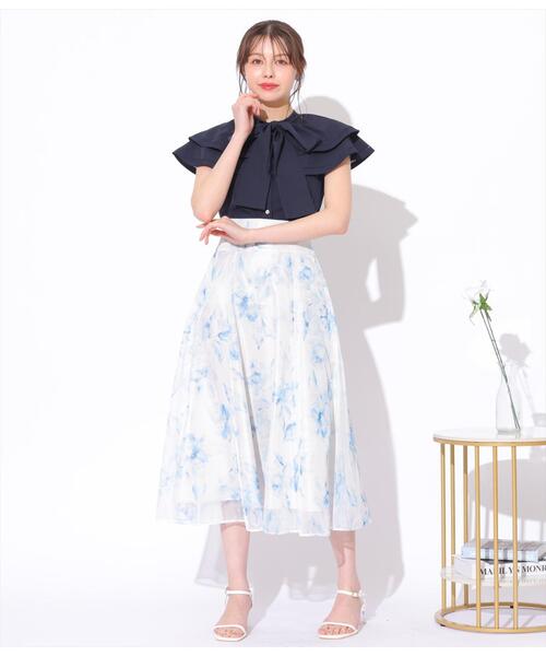 SWINGLE（スウィングル）の「ラッフルカラーボウタイブラウス（シャツ/ブラウス・レディース・ネイビー/レッド/オフホワイト・FREE）」の6枚目の写真