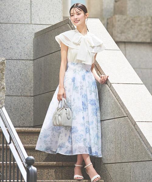 SWINGLE（スウィングル）の「ラッフルカラーボウタイブラウス（シャツ/ブラウス・レディース・ネイビー/レッド/オフホワイト・FREE）」の9枚目の写真