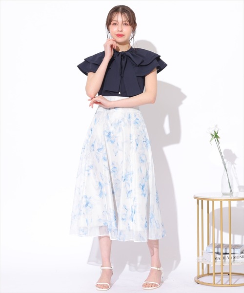 SWINGLE（スウィングル）の「ラッフルカラーボウタイブラウス（シャツ/ブラウス・レディース・ネイビー/レッド/オフホワイト・FREE）」の18枚目の写真