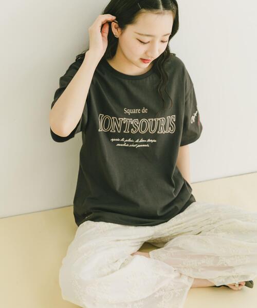 ITEMS URBANRESEARCH(アイテムズ アーバンリサーチ)の「ロゴ刺繍半袖Tシャツ(Tシャツ/カットソー・レディース・ホワイト/モカ/チャコールグレー・FREE)」の11枚目の写真