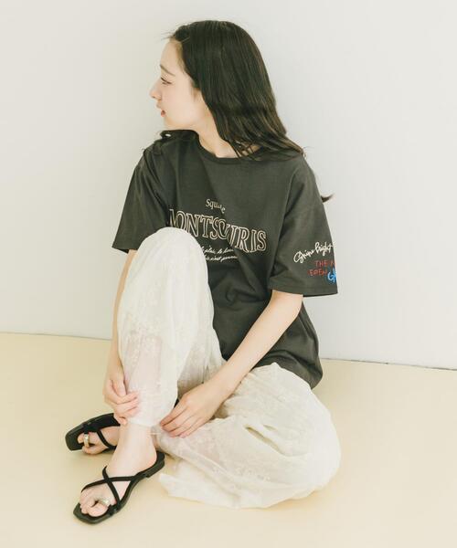 ITEMS URBANRESEARCH(アイテムズ アーバンリサーチ)の「ロゴ刺繍半袖Tシャツ(Tシャツ/カットソー・レディース・ホワイト/モカ/チャコールグレー・FREE)」の13枚目の写真
