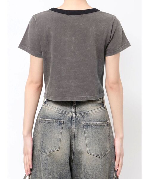 EMODA（エモダ）の「スタッズロゴTシャツ（Tシャツ/カットソー・レディース・ピンク/グレー/アイボリー・FREE）」の18枚目の写真