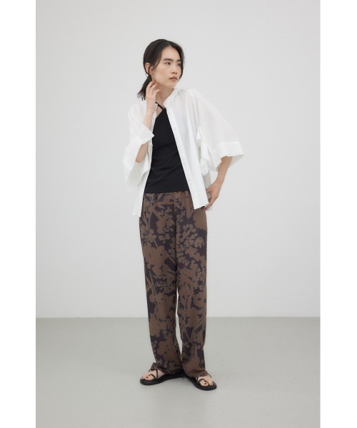 crie conforto(クリーコンフォルト)の「前後2WAYラッフルテントシャツ(シャツ/ブラウス・レディース・ホワイト/ネイビー/モカ・FREE)」の22枚目の写真