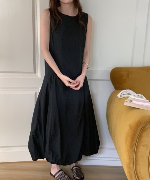 FREE STYLISTS(フリー スタイリスト)の「YUGA_YGMC Sleeveless balloon hem dress(ワンピース・レディース・ブラック/ライトグレー/ホワイト・FREE)」の21枚目の写真