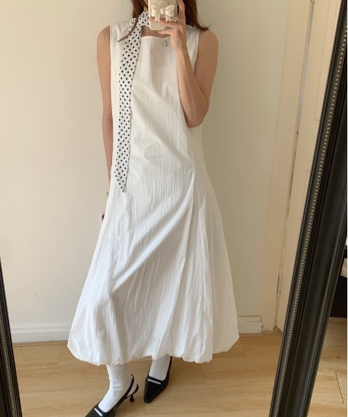 FREE STYLISTS(フリー スタイリスト)の「YUGA_YGMC Sleeveless balloon hem dress(ワンピース・レディース・ブラック/ライトグレー/ホワイト・FREE)」の22枚目の写真