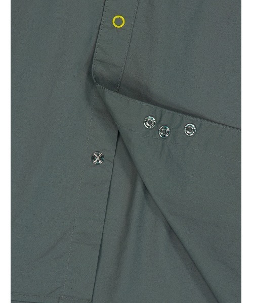 YESEYESEE（イエスアイシー）の「Pinnacle S/S Shirt（シャツ/ブラウス・メンズ・グレー/ネイビー・M/L/XL/S）」の5枚目の写真