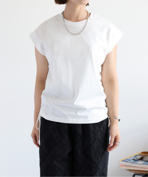 cepo（セポ）の「〈さらっと涼しい、シルキータッチ♪〉シルケットスソドロストノースリーブTee（Tシャツ/カットソー・レディース・ブラック/オフホワイト/ブラウン・M）」の9枚目の写真