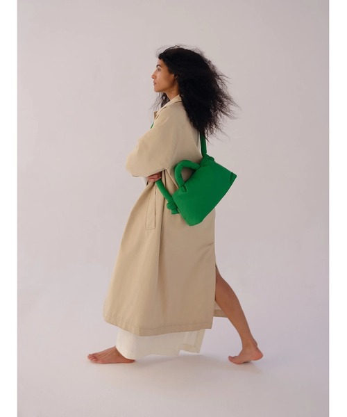 OLEND(オレンド)の「OLEND MINI ONA SOFT BAG(ハンドバッグ・レディース・グリーン系その他/グリーン・FREE)」の2枚目の写真