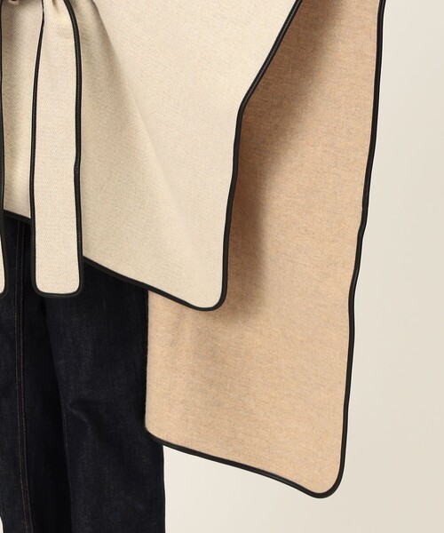 TOMORROWLAND （トゥモローランド）の「Johnstons of Elgin CAPE コート（その他アウター・レディース・ライトベージュ・FREE）」の9枚目の写真