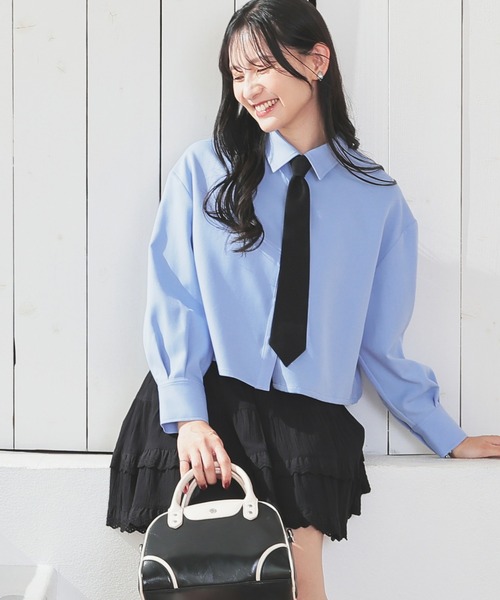 Honeys(ハニーズ)の「ネクタイ付シャツ(シャツ/ブラウス・レディース・ホワイト/グレー系その他/ブラック×ホワイト/ブルー系その他3・L/M/S)」の15枚目の写真