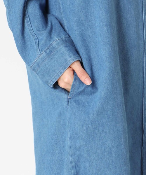 blanc basque（ブランバスク）の「パールボタン ダンガリーデニムワンピース（ワンピース・レディース・ブラック/インディゴブルー/ブルー・38）」の20枚目の写真