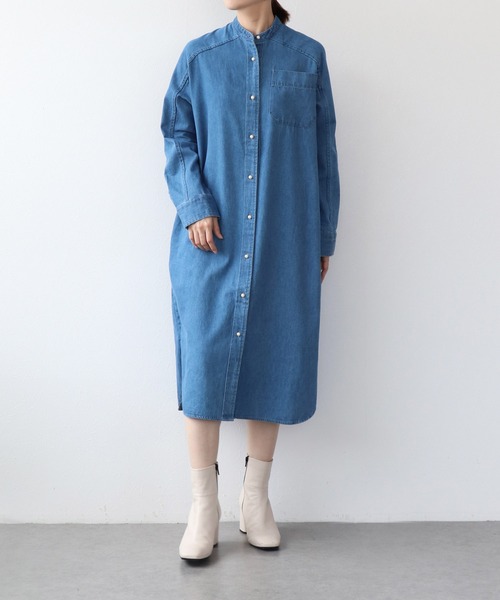 blanc basque（ブランバスク）の「パールボタン ダンガリーデニムワンピース（ワンピース・レディース・ブラック/インディゴブルー/ブルー・38）」の11枚目の写真