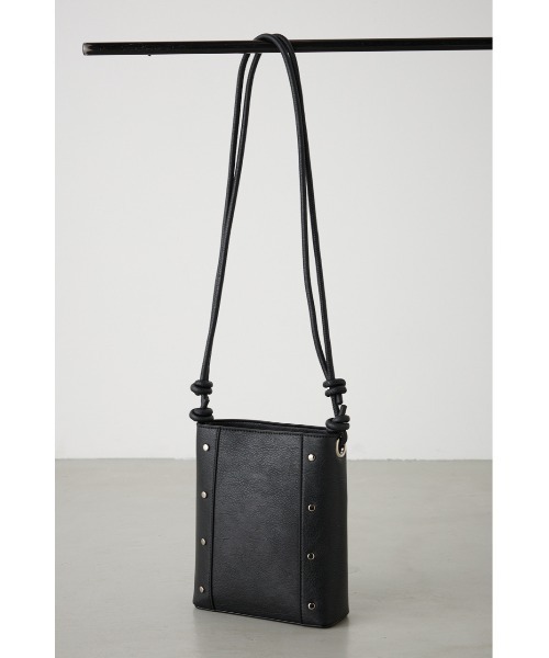 セール】スタッズショルダーバッグ（ショルダーバッグ）｜AZUL BY