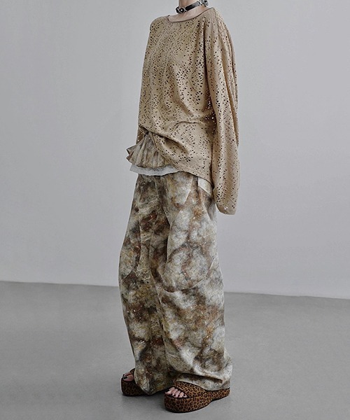 新品 hxcyyd×LUCY セットアップ 限定コラボ アイテム CHENTAITAI】2way アイレットニットトップス CTW25a006