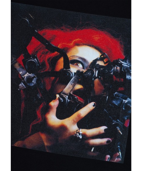 MEDICOM TOY(メディコムトイ)の「VINYL by Amplifier “hide” TEE "HIDE YOUR FACE"(Tシャツ/カットソー・メンズ・ホワイト/ブラック・X-LARGE/LARGE/MEDIUM/SMALL)」の5枚目の写真