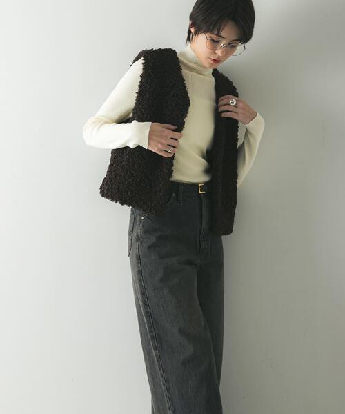 URBAN RESEARCH（アーバンリサーチ）の「ECOPELカーリーファーベスト（ベスト・レディース・アイボリー/ダークブラウン・FREE）」の18枚目の写真