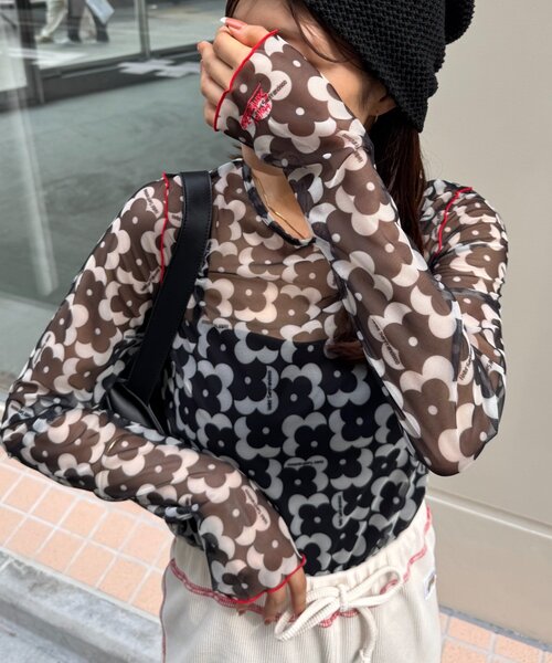 HELLO.SANFRANCISCO（ハローサンフランシスコ）の「【HELLO.SANFRANCISCO/ハローサンフランシスコ】アソートーシアートップス（Tシャツ/カットソー・レディース・グリーン/レッド/ブラック/サックスブルー/オレンジ/オレンジ系その他/ブラック系その他・ONE SIZE）」の3枚目の写真