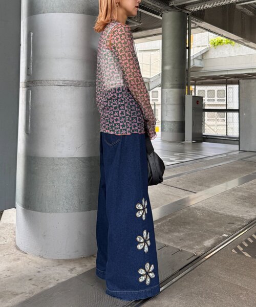 HELLO.SANFRANCISCO（ハローサンフランシスコ）の「【HELLO.SANFRANCISCO/ハローサンフランシスコ】アソートーシアートップス（Tシャツ/カットソー・レディース・グリーン/レッド/ブラック/サックスブルー/オレンジ/オレンジ系その他/ブラック系その他・ONE SIZE）」の19枚目の写真