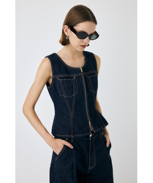 MOUSSY(マウジー)の「【セットアップ対応】WAIST FIT DENIM ベスト(ベスト・レディース・ブルー/ワンウォッシュ・1/2)」の14枚目の写真