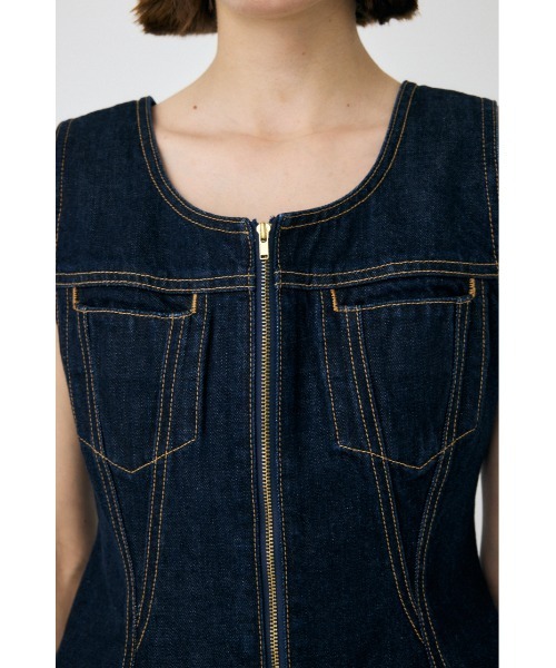 MOUSSY(マウジー)の「【セットアップ対応】WAIST FIT DENIM ベスト(ベスト・レディース・ブルー/ワンウォッシュ・1/2)」の18枚目の写真