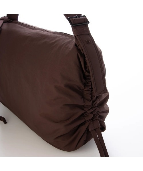 Mode et Jacomo（モードエジャコモ）の「【LE VERNIS】 トートバッグ（トートバッグ・レディース・ダークブラウン/ブラック/ベージュ/グレー・FREE）」の16枚目の写真