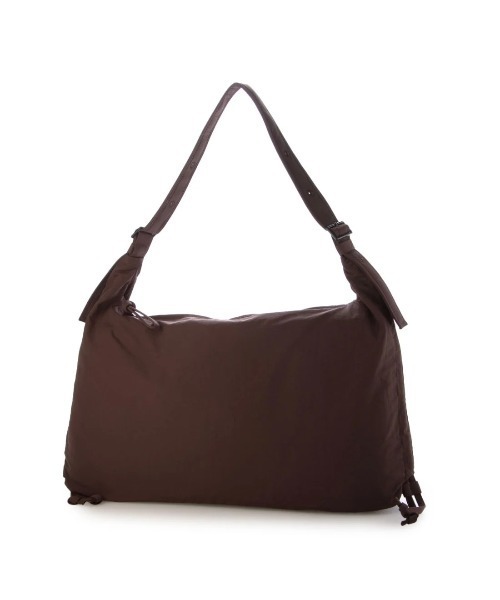 Mode et Jacomo（モードエジャコモ）の「【LE VERNIS】 トートバッグ（トートバッグ・レディース・ダークブラウン/ブラック/ベージュ/グレー・FREE）」の17枚目の写真