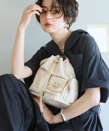 ELLEgirl（エルガール）の「《撥水》ボディーピアス付アウトポケット巾着バッグ（ショルダーバッグ）」