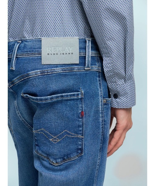 REPLAY(リプレイ)の「スリムフィットANBASS HYPERFLEX ブルーストレッチデニム(デニムパンツ・メンズ・ブルー・W36xL32/W34xL32/W33xL32/W32xL32/W31xL32/W30xL32/W29xL32/W28xL32)」の6枚目の写真