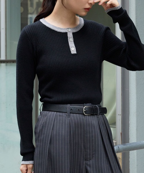 MONO-MART(モノマート)の「配色 ヘンリーネック プルオーバーリブニット(ニット/セーター・レディース・アイボリー/ブラウン/ブラック/ネイビー系/チャコール/杢グレー・FREE)」の11枚目の写真