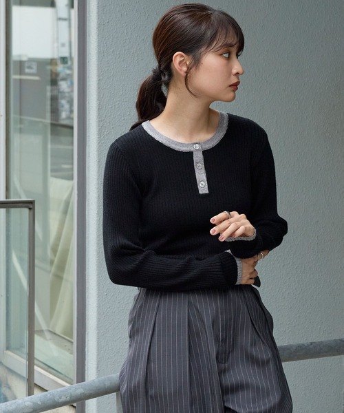 MONO-MART(モノマート)の「配色 ヘンリーネック プルオーバーリブニット(ニット/セーター・レディース・アイボリー/ブラウン/ブラック/ネイビー系/チャコール/杢グレー・FREE)」の12枚目の写真