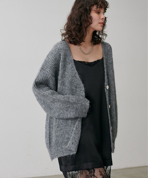 LARUTA（ラルータ）の「【LARUTA】シャギー片畦Vネックニットカーディガン（カーディガン/ボレロ・レディース・モカ/ミント/サックスブルー/アイボリー/チャコールグレー・FREE）」の12枚目の写真
