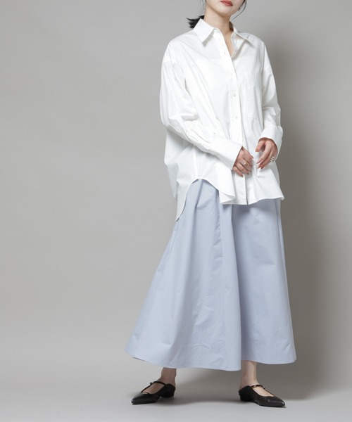 NANO universe(ナノユニバース)の「【撥水加工】ギャザーボリュームスカート(スカート・レディース・ブラック/ブルーグレー/オフホワイト・FREE)」の3枚目の写真