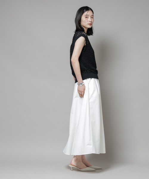 NANO universe(ナノユニバース)の「【撥水加工】ギャザーボリュームスカート(スカート・レディース・ブラック/ブルーグレー/オフホワイト・FREE)」の16枚目の写真