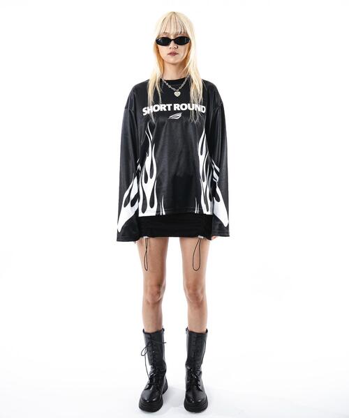 SHORT ROUND（ショートラウンド）の「SHORT ROUND/【25年秋冬新作】ファイヤーパターンゲームロゴロンT（Tシャツ/カットソー・メンズ・ブラック/グレー・MEDIUM/LARGE）」の7枚目の写真