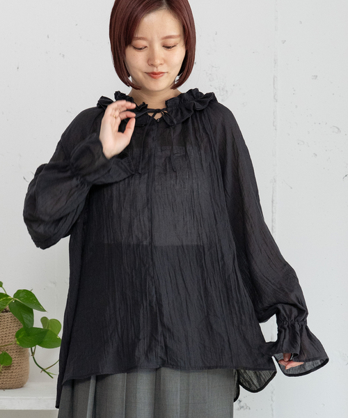 POU DOU DOU（プードゥドゥ）の「ダブルフリルカラーブラウス（シャツ/ブラウス・レディース・インディゴブルー/ブラック/オフホワイト・M）」の2枚目の写真
