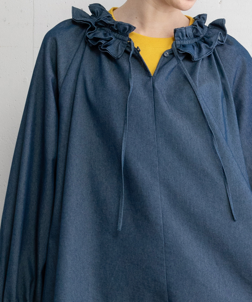 POU DOU DOU（プードゥドゥ）の「ダブルフリルカラーブラウス（シャツ/ブラウス・レディース・インディゴブルー/ブラック/オフホワイト・M）」の5枚目の写真