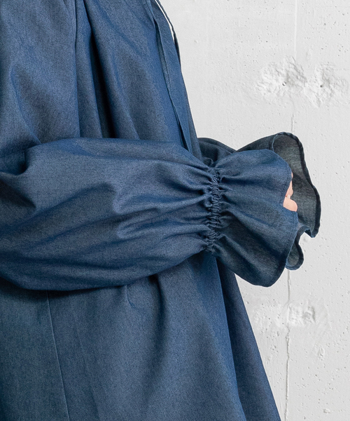 POU DOU DOU（プードゥドゥ）の「ダブルフリルカラーブラウス（シャツ/ブラウス・レディース・インディゴブルー/ブラック/オフホワイト・M）」の6枚目の写真