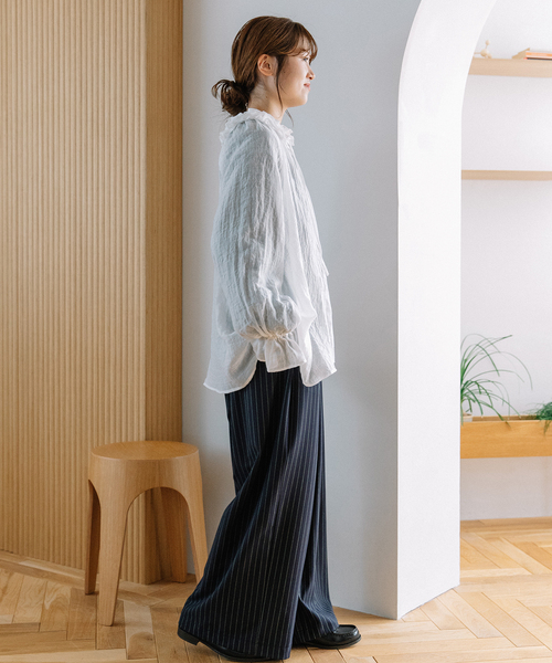 POU DOU DOU（プードゥドゥ）の「ダブルフリルカラーブラウス（シャツ/ブラウス・レディース・インディゴブルー/ブラック/オフホワイト・M）」の16枚目の写真