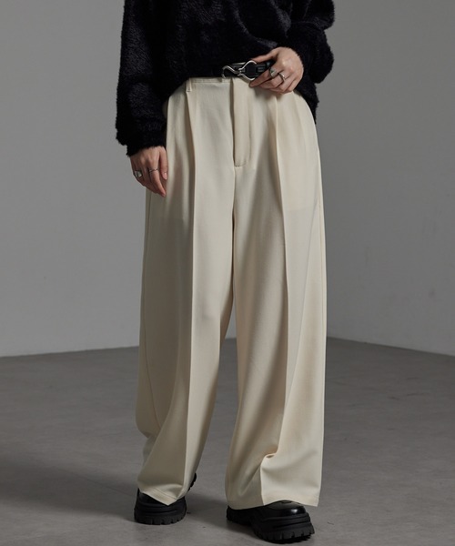 CIYOT（シヨウト）の「【CIYOT-シヨウト-】TRストレッチ センタープレス 2タック ワイドストレートスラックスパンツ（スラックス・メンズ・ブラック系/グレー系/グレー/ブラック/アイボリー・S/L/M）」の2枚目の写真