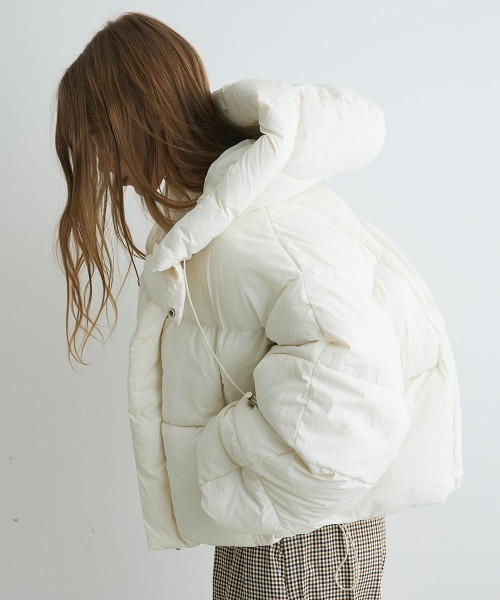 Mirette(ミレット)の「クロップドパファージャケット / Short Puffer Jacket(ダウンジャケット/コート・レディース・ブラウン/ホワイト/ブラック・MEDIUM/SMALL)」の8枚目の写真
